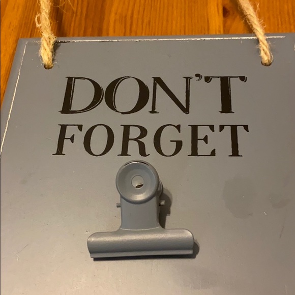 Key/notepad hanger - Picture 3 of 3